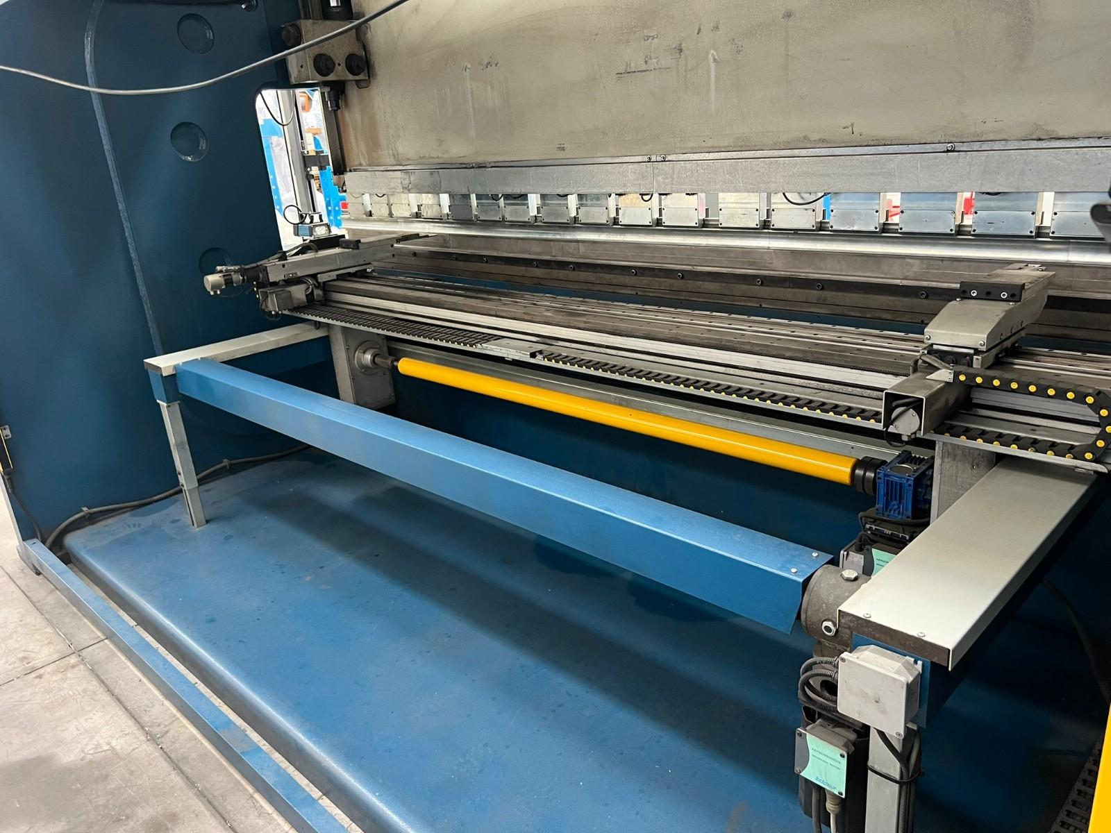 PRESSA PIEGATRICE MECOS SYNCRO 200X4000