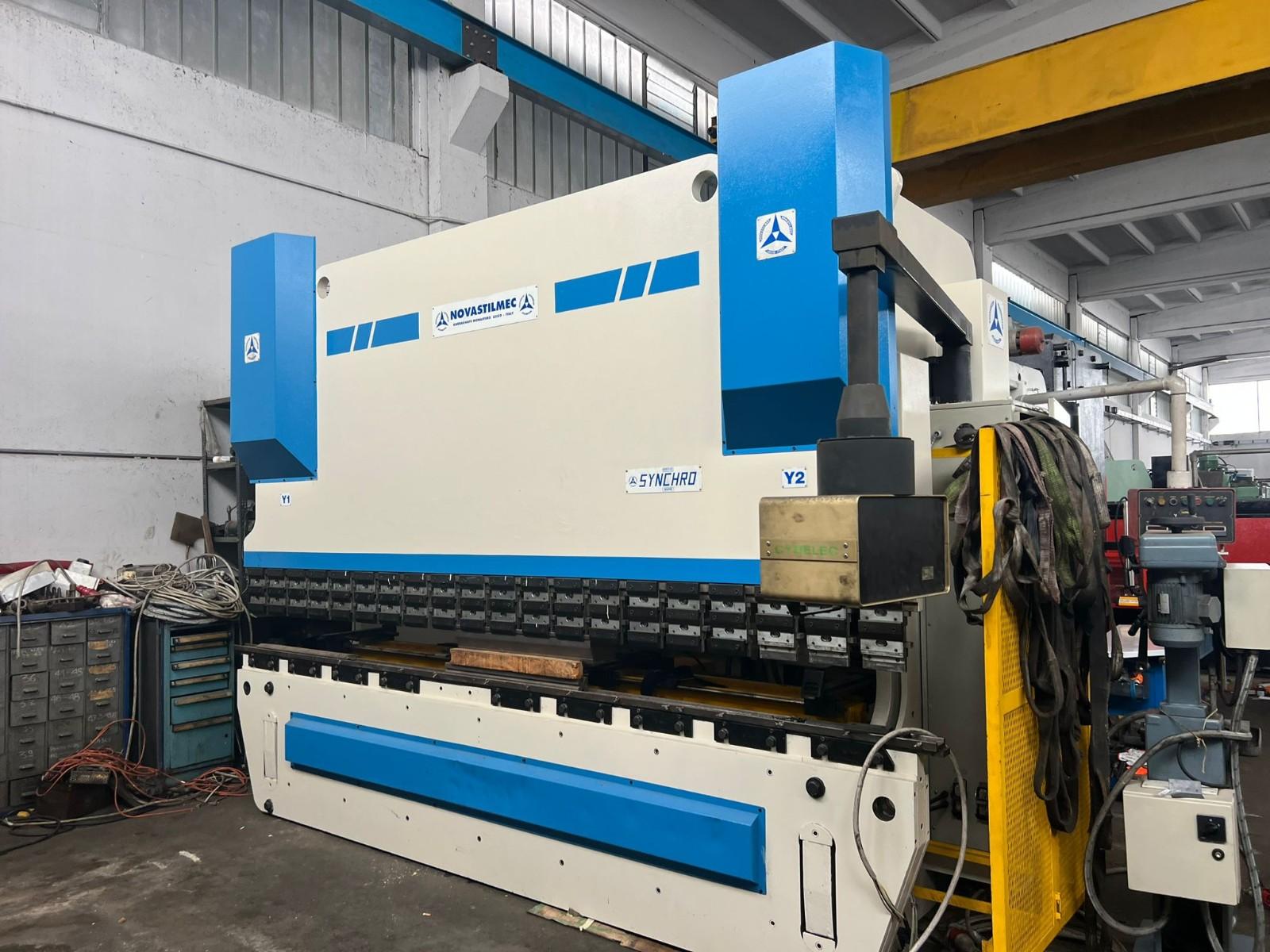 PRESSA PIEGATRICE NOVASTILMEC 6 ASSI