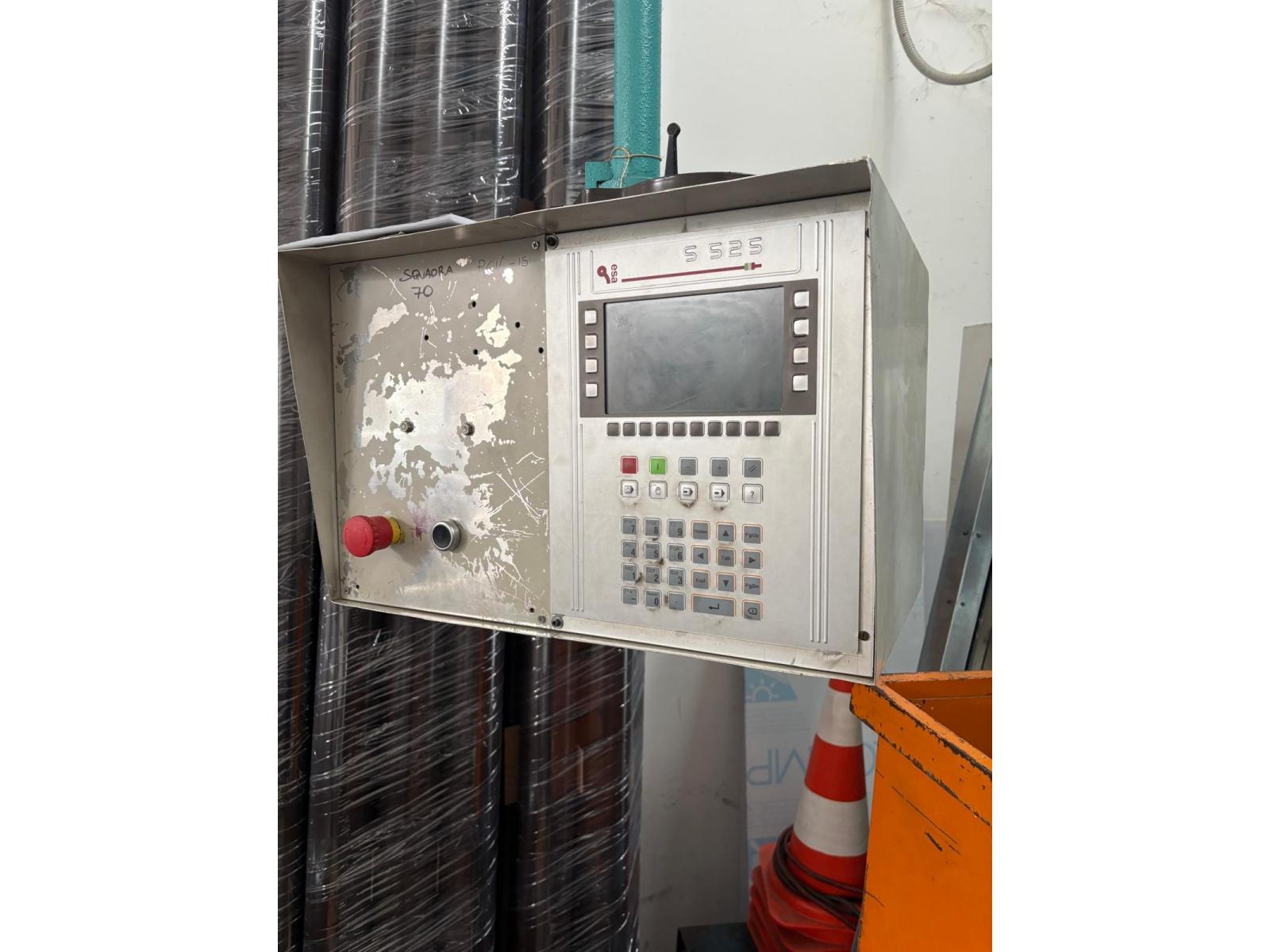 PRESSA PIEGATRICE PER LATTONERIA 8 MT