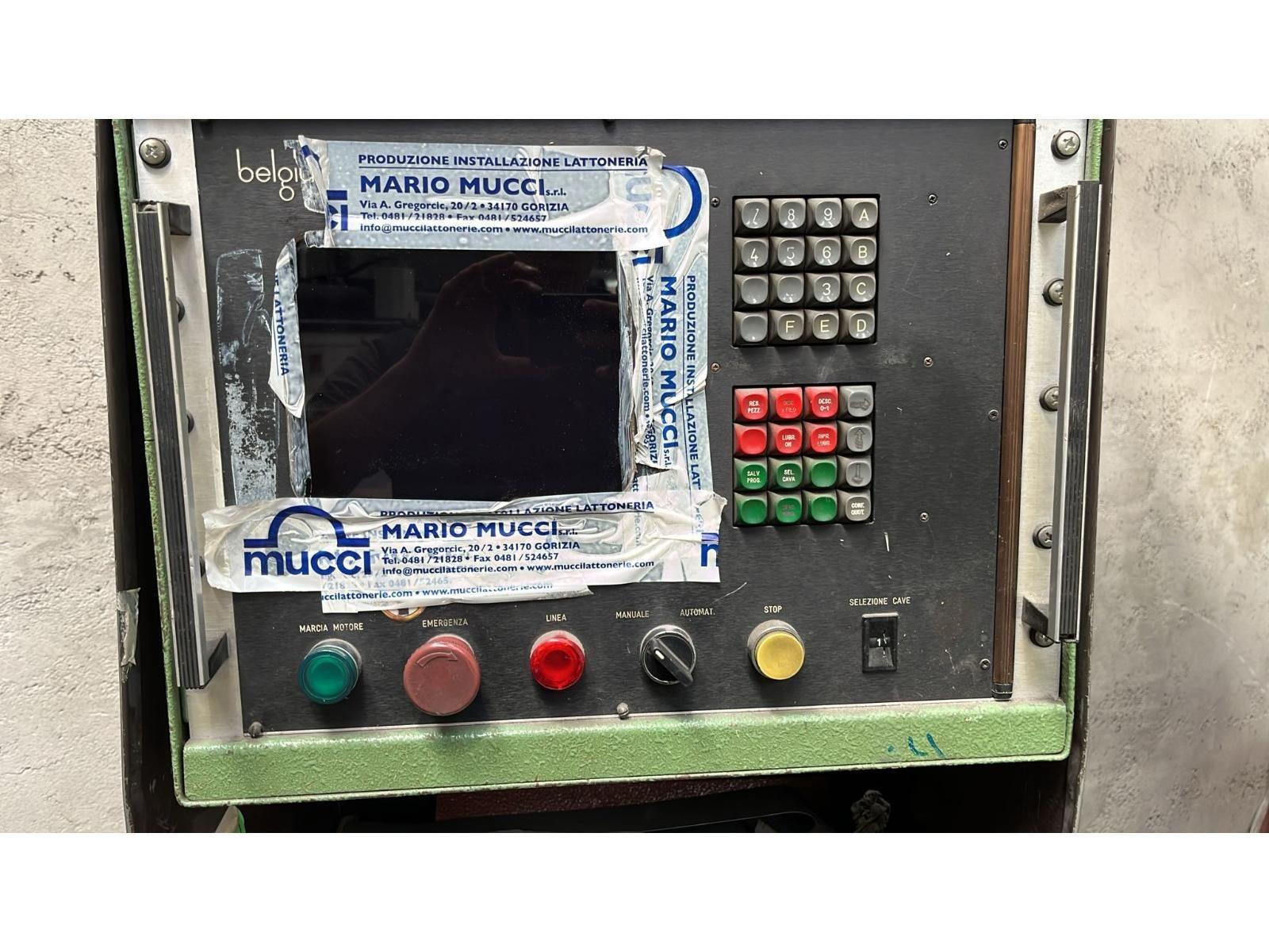 PRESSA PIEGATRICE PER LATTONERIA 8 MT