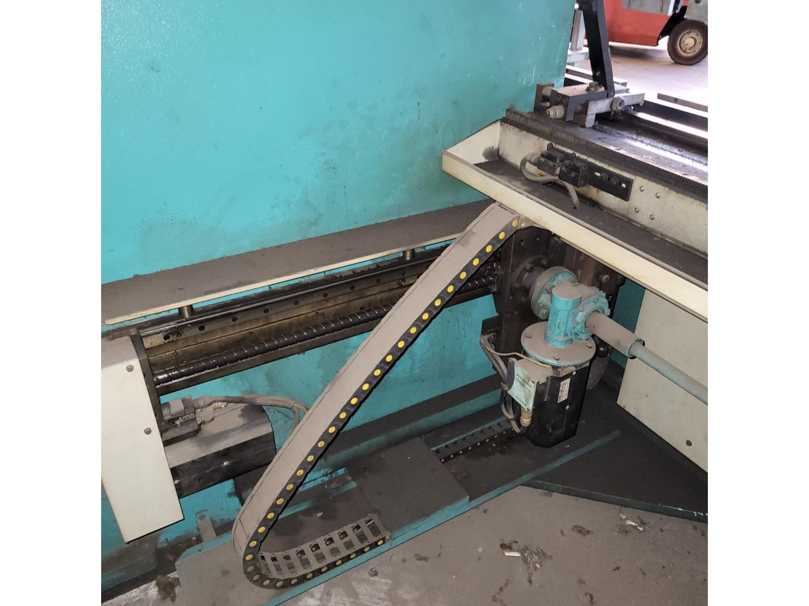 PRESSA PIEGATRICE VIMERCATI 80X4175