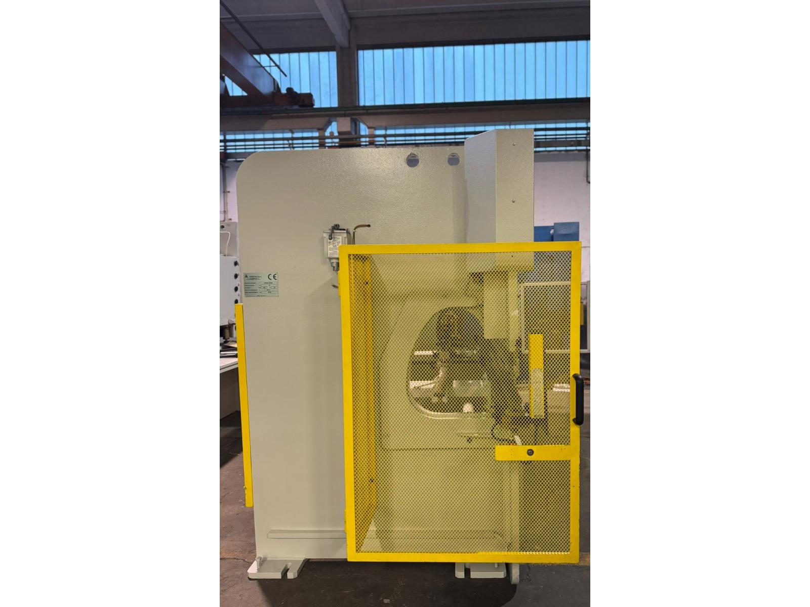 PRESSA PIEGATRICE WARCOM 3000x60 TON CNC 4 ASSI