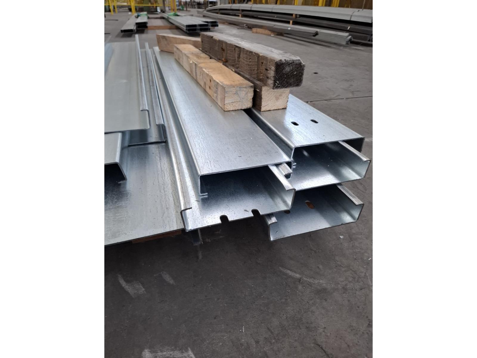 PROFILATRICE ROSSI 12 PASSAGGI