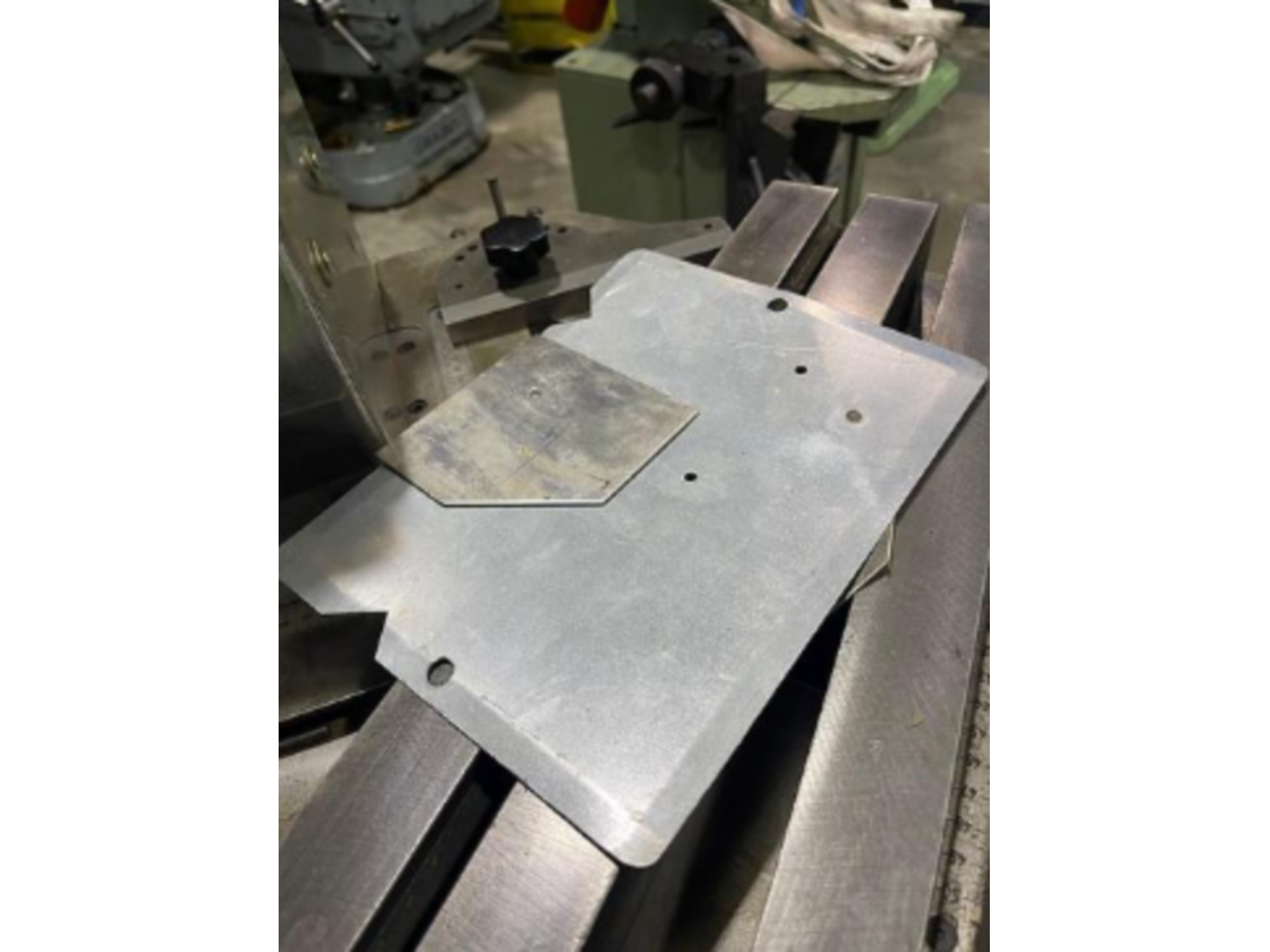 SCANTONATRICE RAINER ANGOLO FISSO+ PUNZONATRICE 150X3
