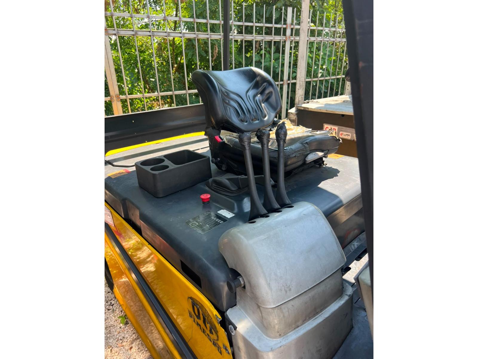 STOCK CARRELLI