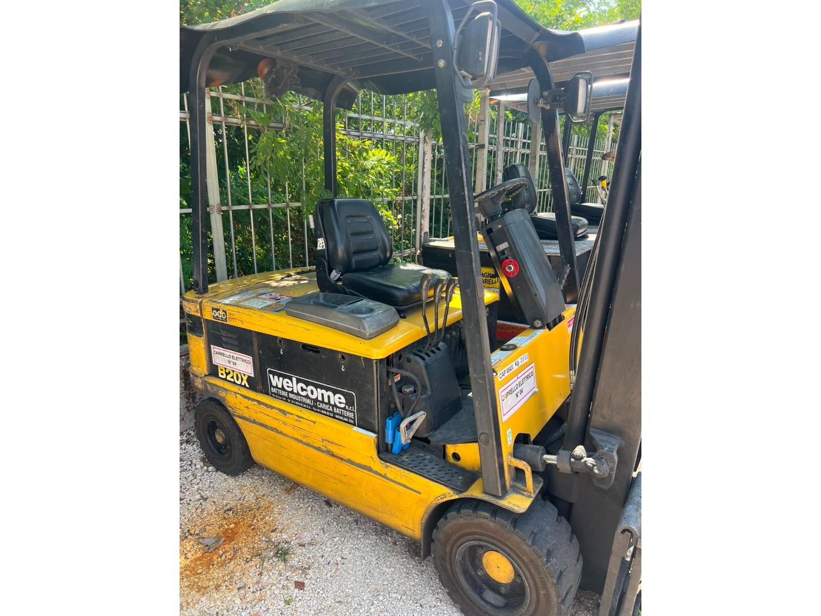 STOCK CARRELLI