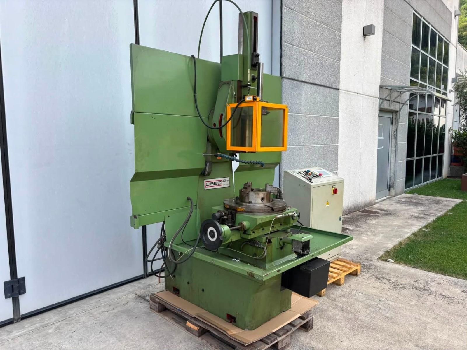 Stozzatrice a CNC CABE ST 300