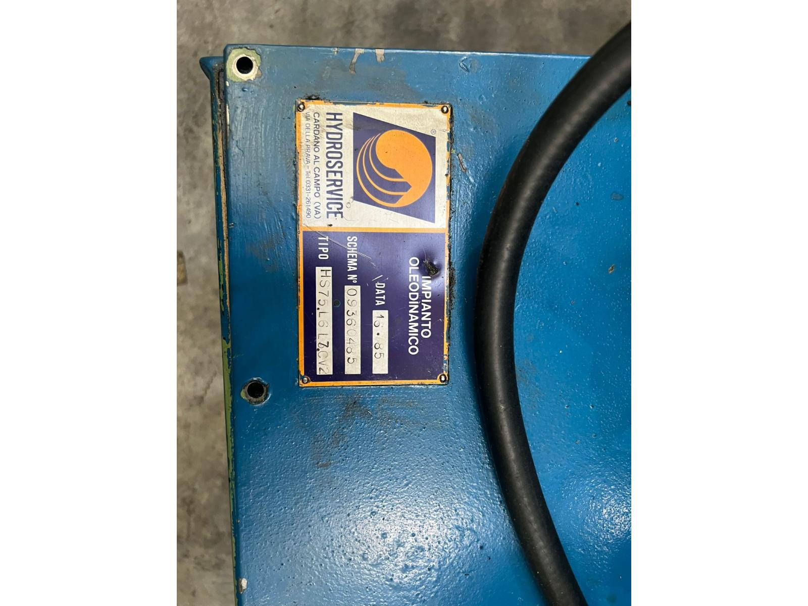 TORNIO VERTICALE OMBA TV 215 CNC