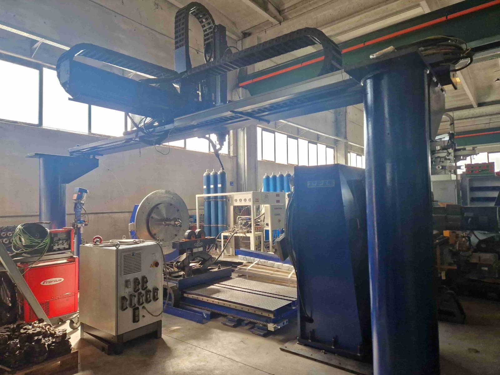 TRAVI DI SALDATURA REIS CON POSIZIONATORE E SALDATRICE