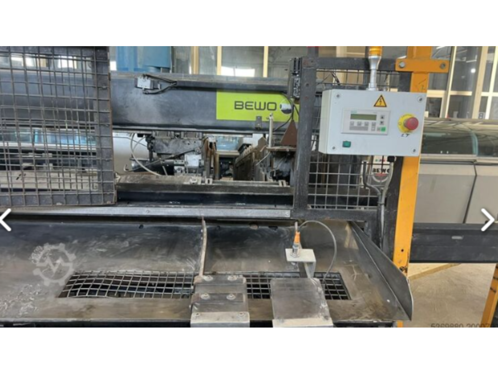 TRONCATRICE BEWO SCF-90 Quattro