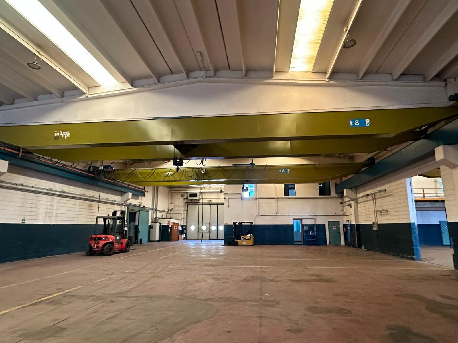 VIE DI CORSA PORTATA 8 TON